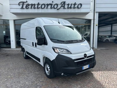 Opel Movano Furgone 35 2.2 BlueHDi 140 S&S PM-TM Furgone vetrato usato