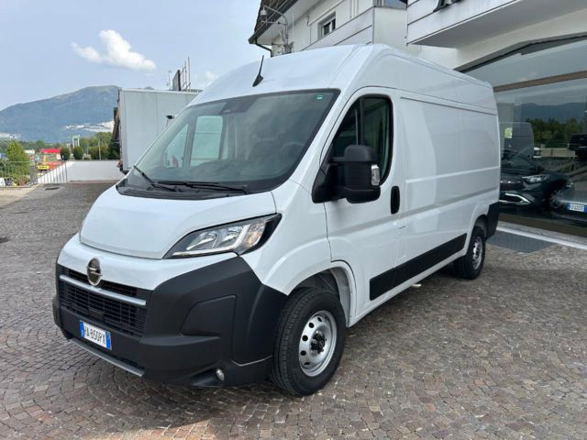 Opel Movano Furgone 35 2.2 BlueHDi 140 S&S PM-TM Furgone vetrato (2)