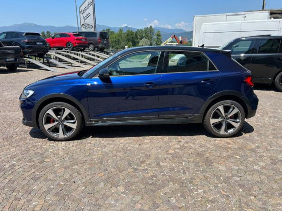 Audi A1 allstreet allstreet 30 TFSI S tronic Identity Contrast (3)