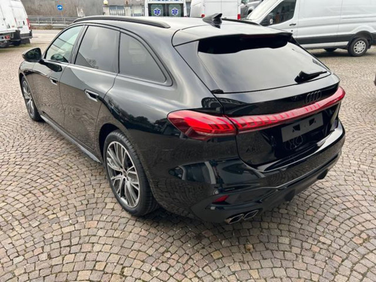Audi A5 Avant 2.0 tdi mhev+ S line edition 204cv s-tronic (4)
