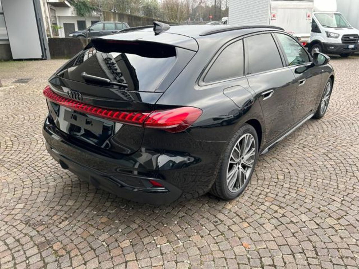 Audi A5 Avant 2.0 tdi mhev+ S line edition 204cv s-tronic (5)