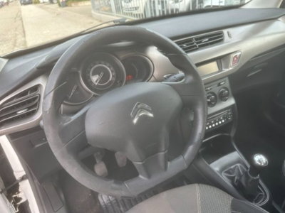 Citroen C3 PureTech 82 Attraction Van (8)