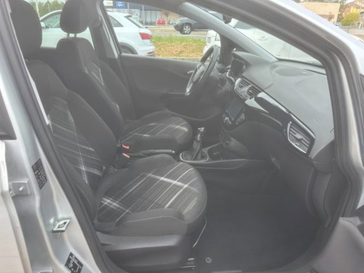Opel Corsa 1.4 90CV GPL Tech 5 porte b-Color (6)