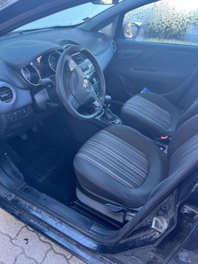 Fiat Grande Punto 1.4 5 porte Actual (5)