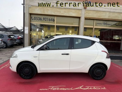 Lancia Ypsilon 1.2 69 CV 5 porte GPL Ecochic Elefantino Blu (5)