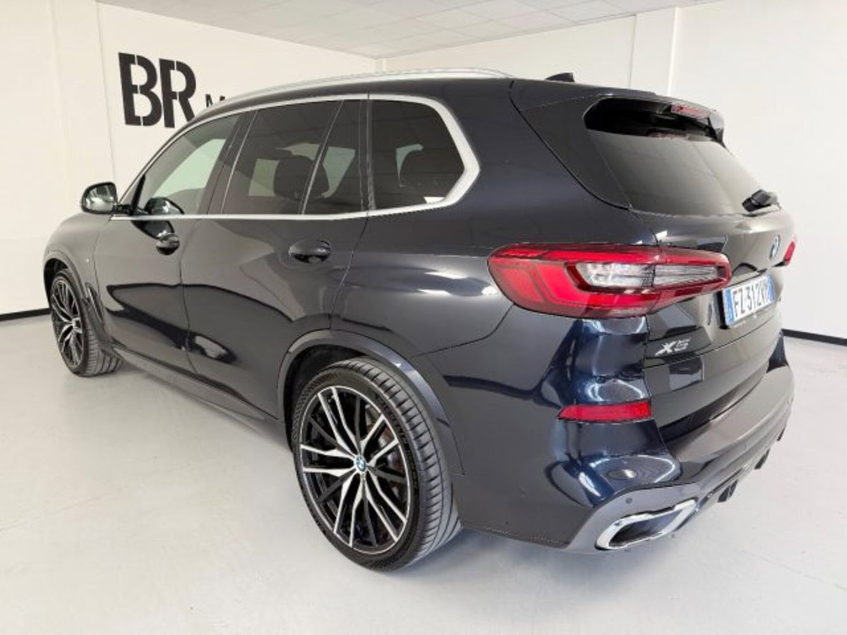 BMW X5 xDrive30d Msport (7)