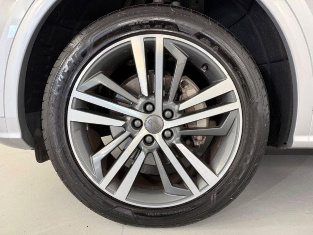 Audi Q5 2.0 TDI quattro S tronic S line plus (10)