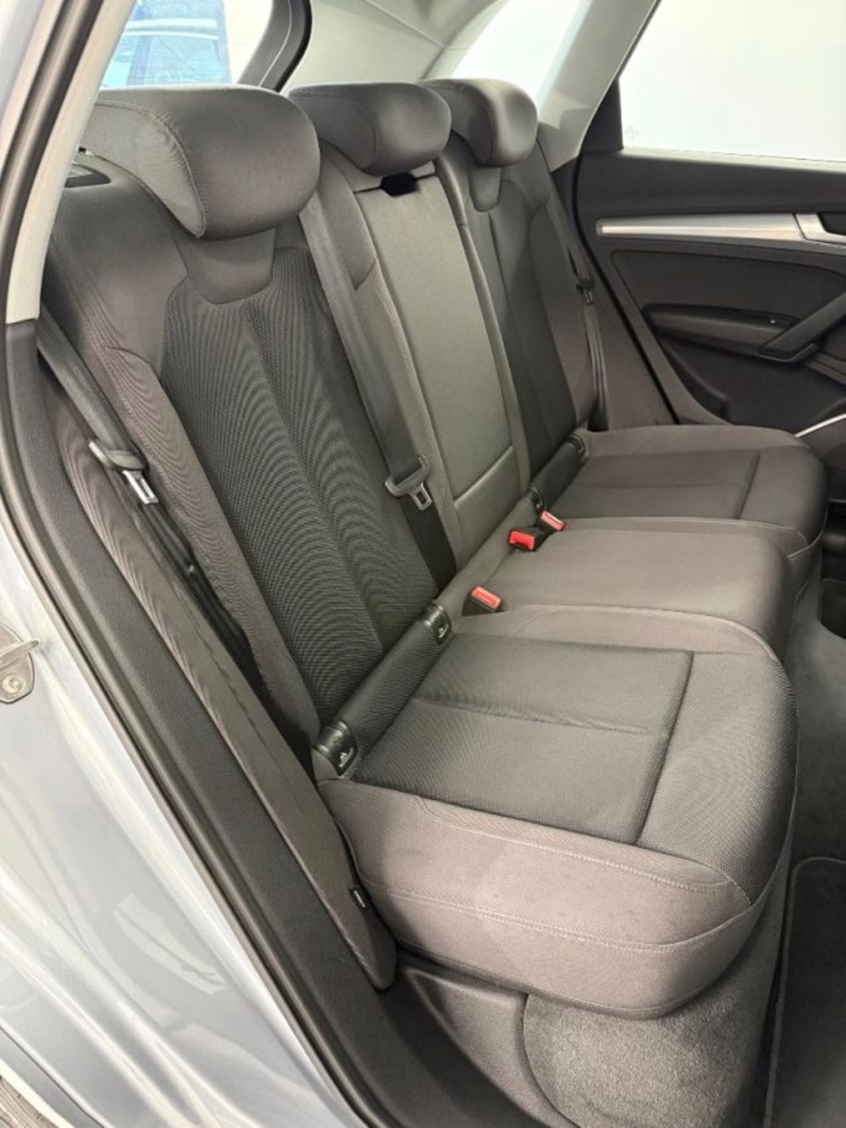 Audi Q5 2.0 TDI quattro S tronic S line plus (14)