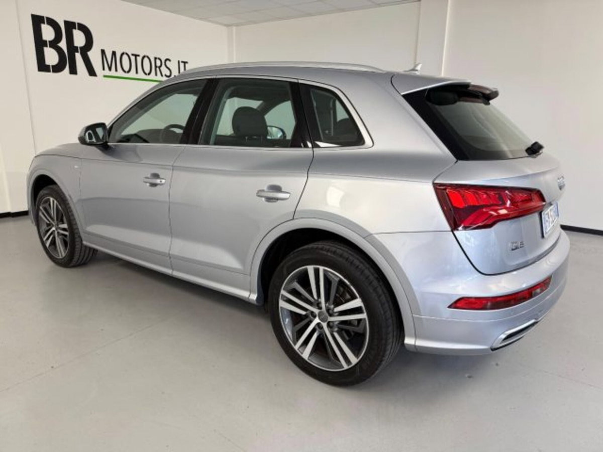 Audi Q5 2.0 TDI quattro S tronic S line plus (7)