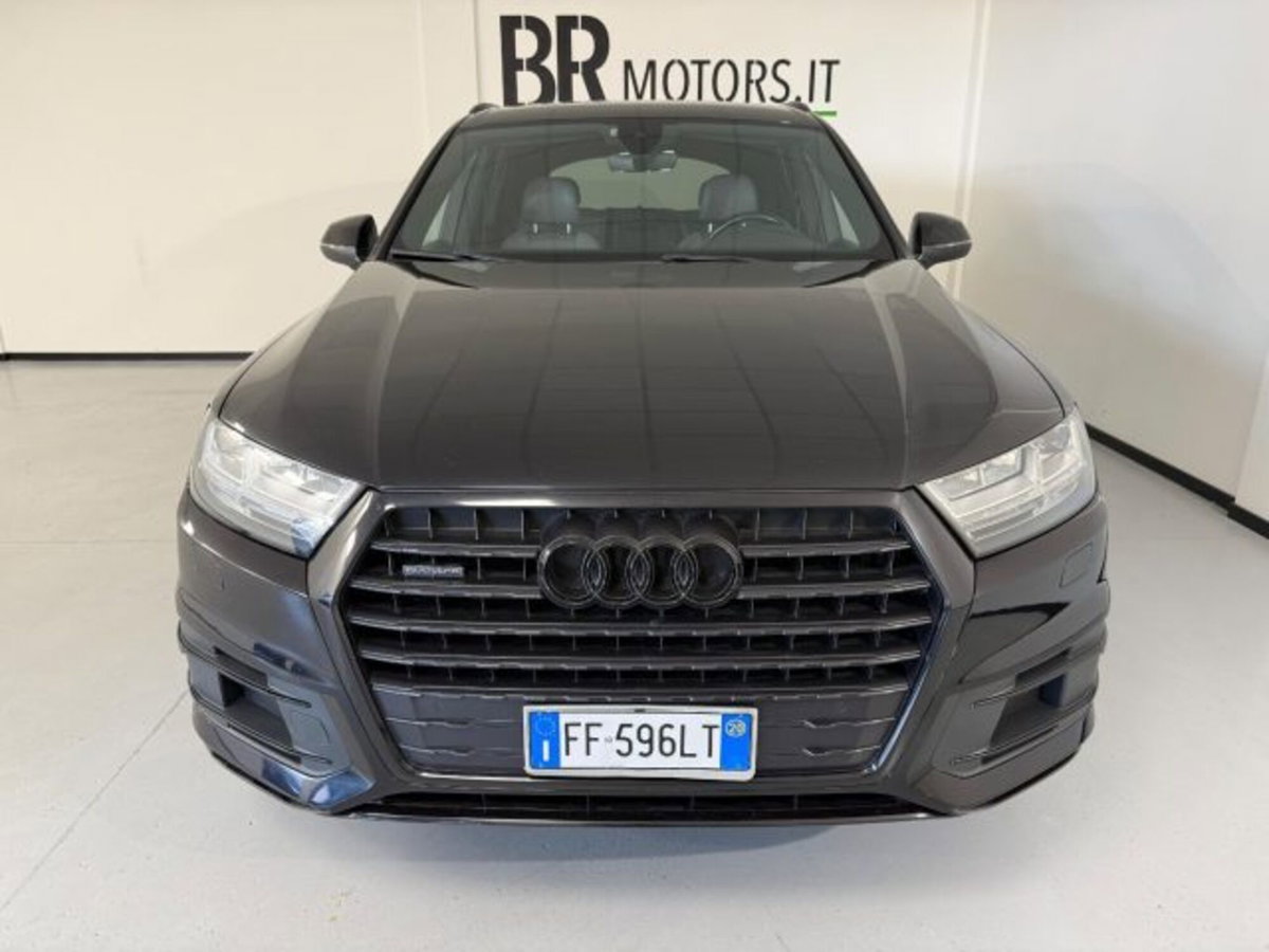 Audi Q7 3.0 TDI 218 CV ultra quattro tiptronic (2)