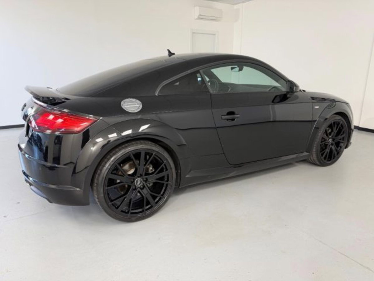 Audi TT Coupé 40 TFSI S tronic (9)