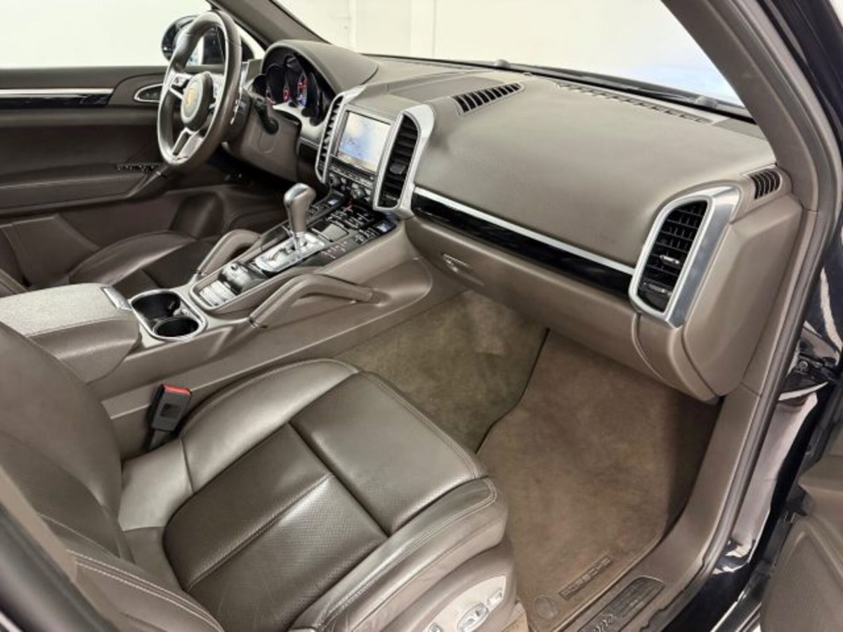 Porsche Cayenne 3.0 Diesel (6)