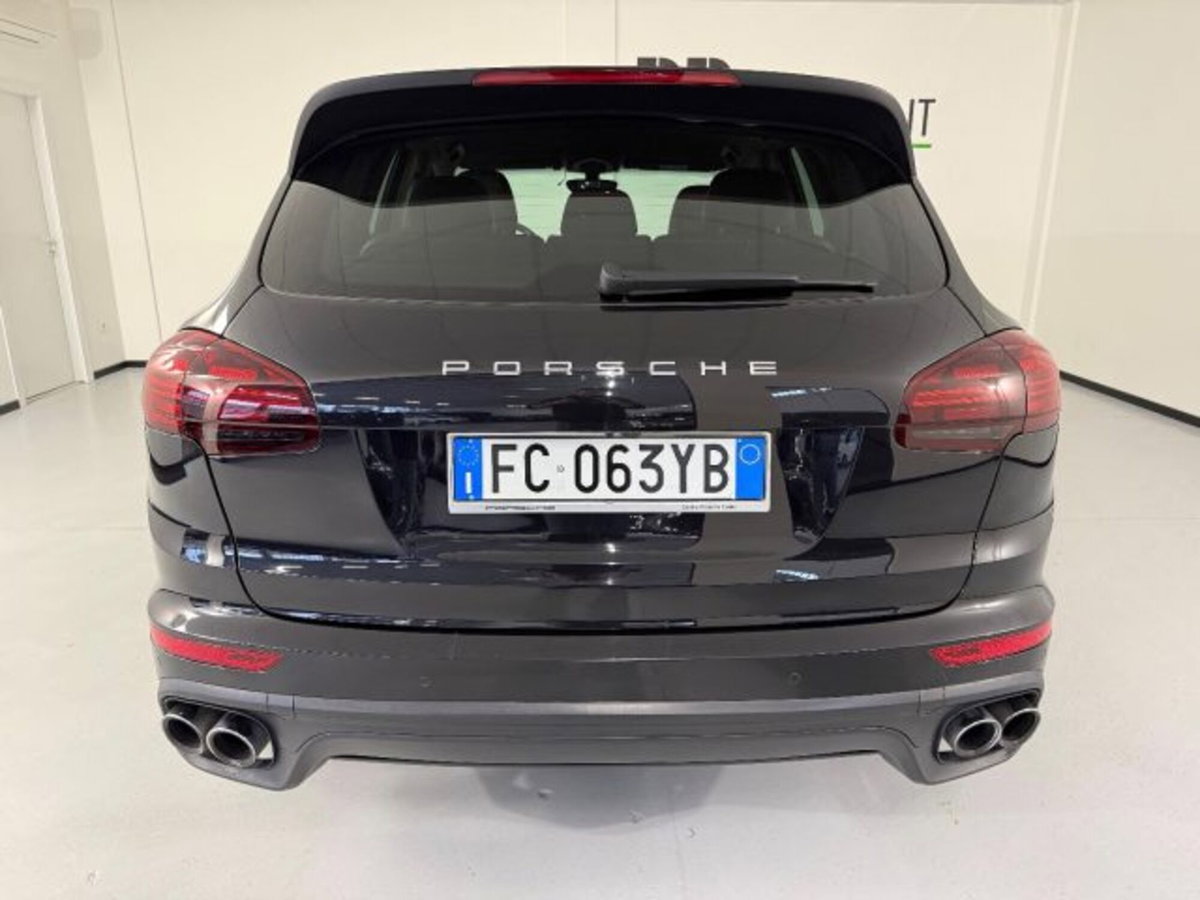 Porsche Cayenne 3.0 Diesel (8)
