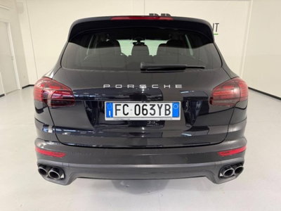 Porsche Cayenne 3.0 Diesel (8)