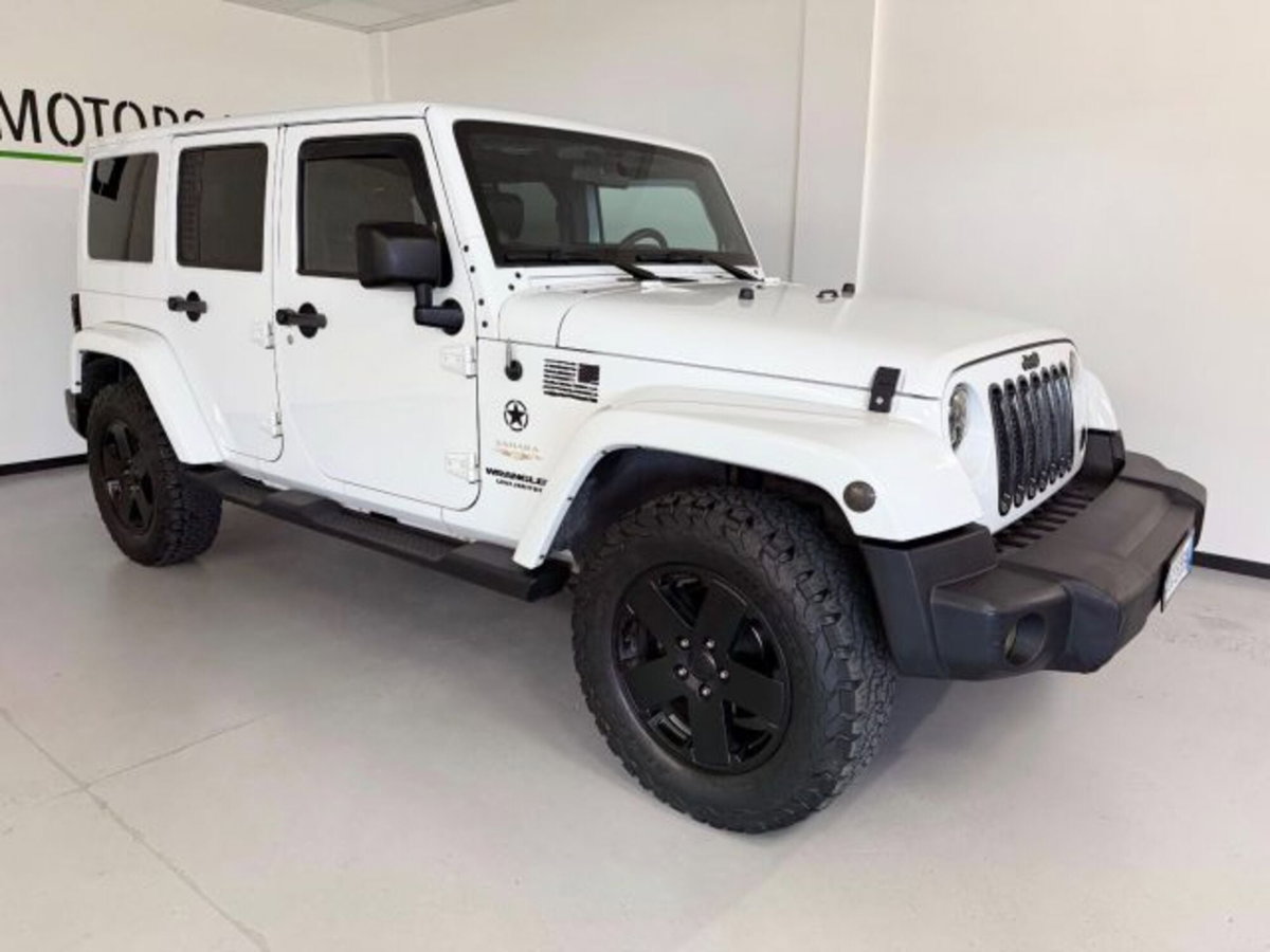 Jeep Wrangler Unlimited 2.8 CRD DPF Sahara Auto (3)
