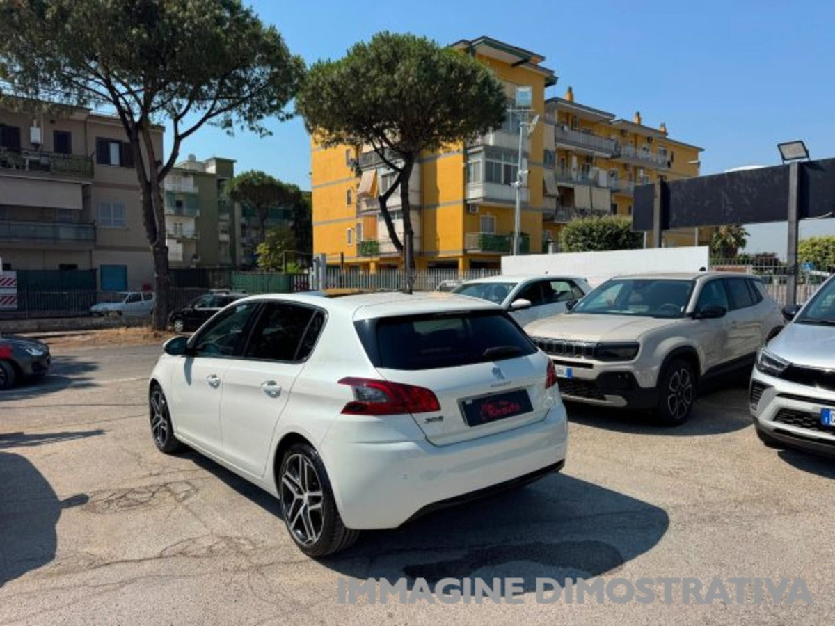 Peugeot 308 BlueHDi 130 S&S Allure (20)