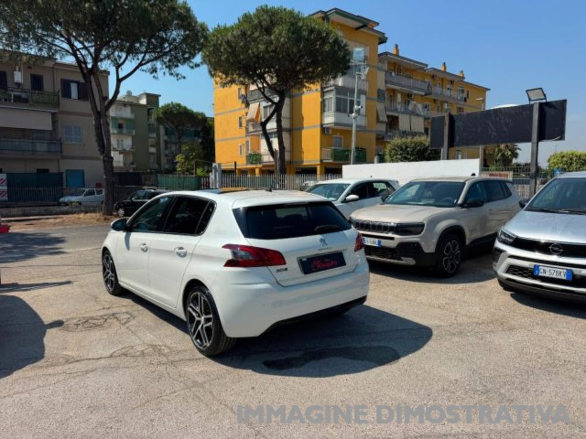 Peugeot 308 BlueHDi 130 S&S Allure (5)