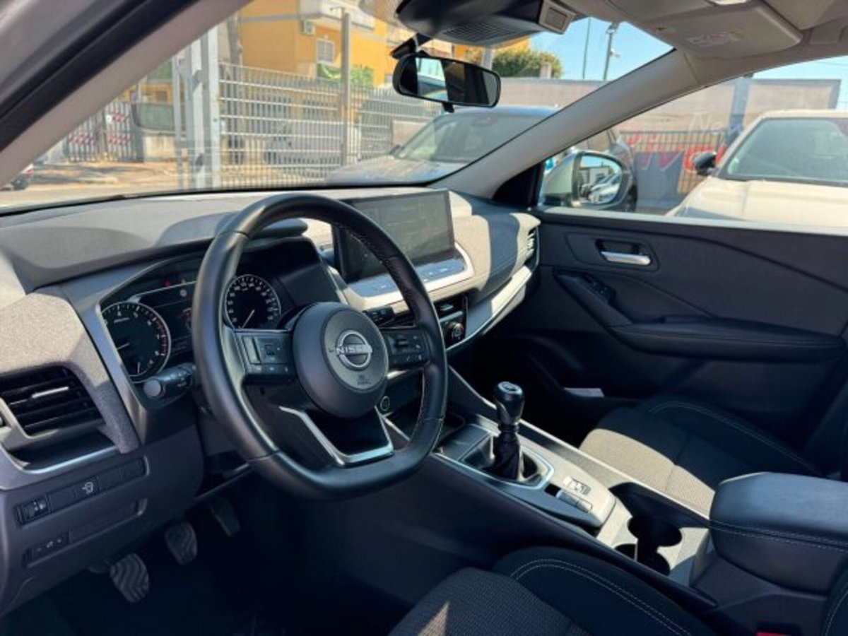 Nissan Qashqai 1.3 mhev Acenta 2wd 140cv (12)