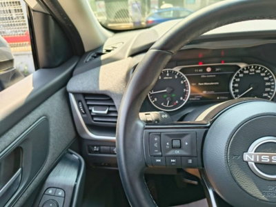 Nissan Qashqai 1.3 mhev Acenta 2wd 140cv (20)