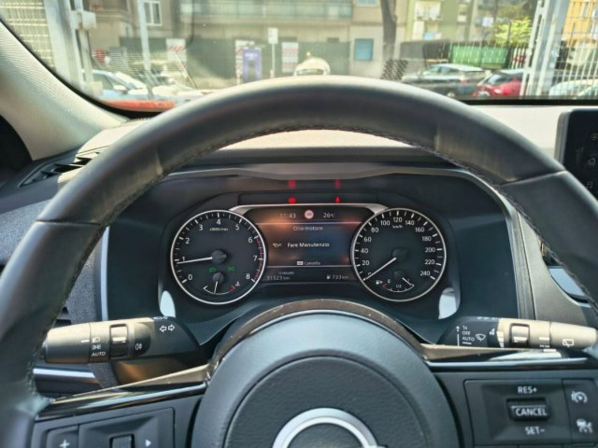 Nissan Qashqai 1.3 mhev Acenta 2wd 140cv (9)