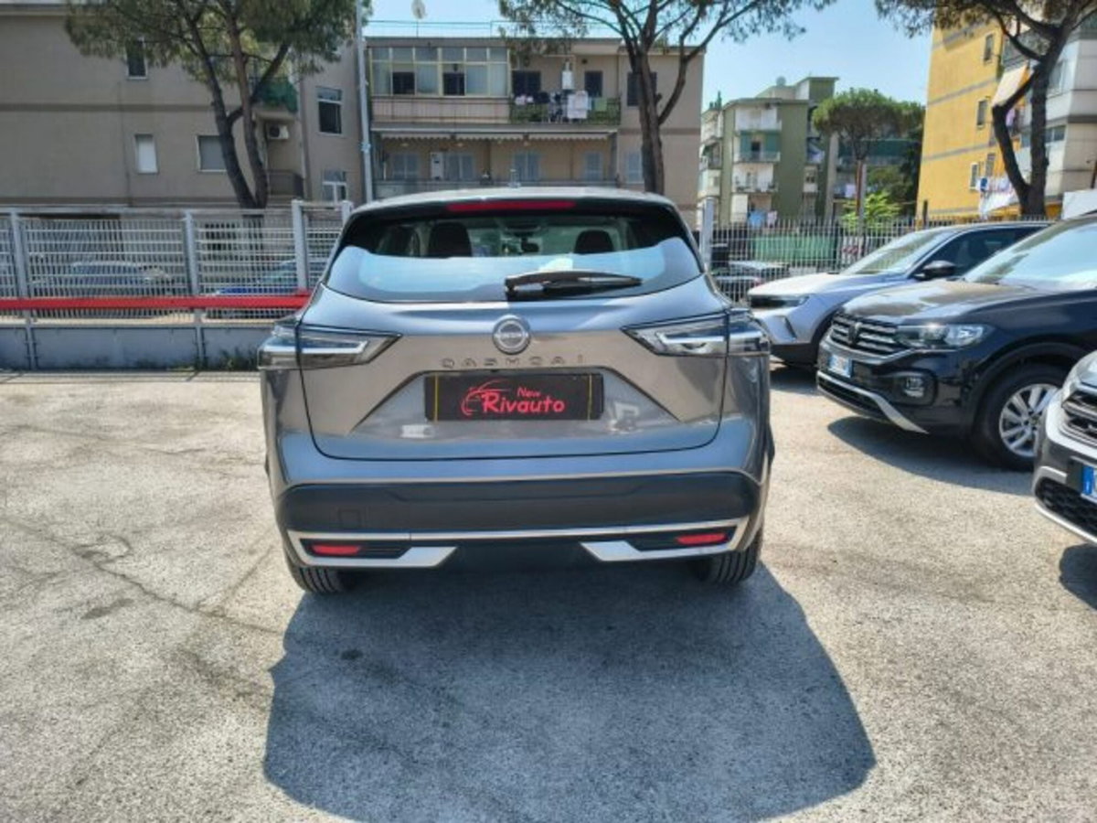 Nissan Qashqai 1.3 mhev Acenta 2wd 140cv (11)