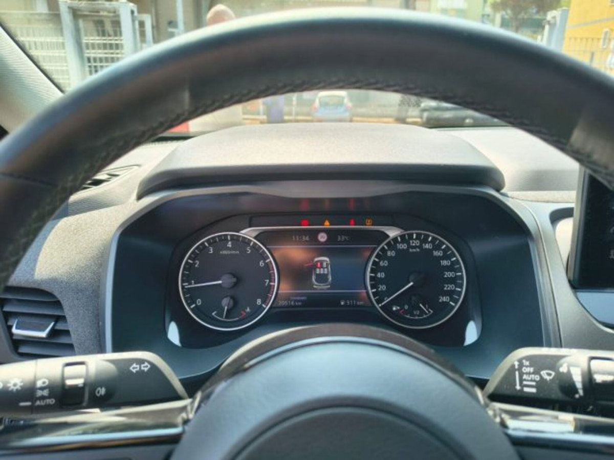 Nissan Qashqai 1.3 mhev Acenta 2wd 140cv (6)