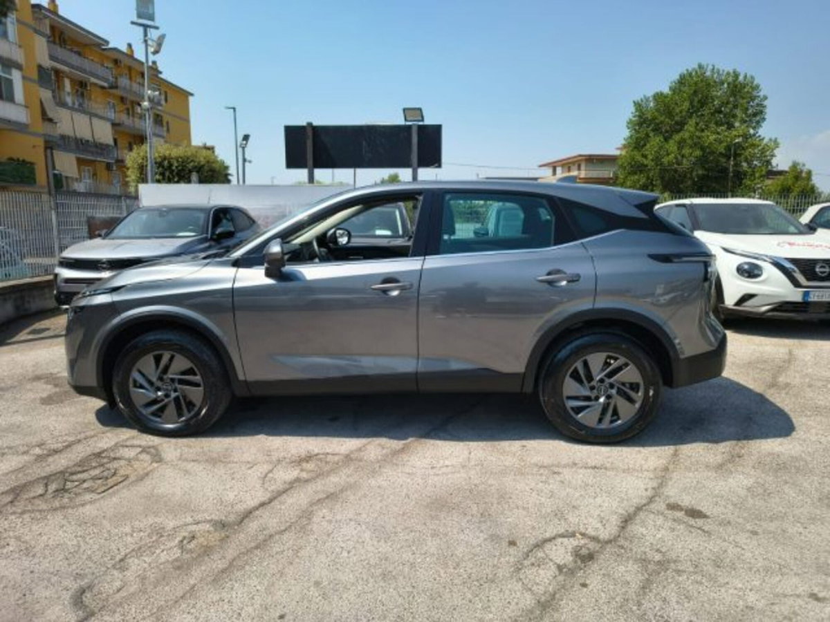 Nissan Qashqai 1.3 mhev Acenta 2wd 140cv (9)