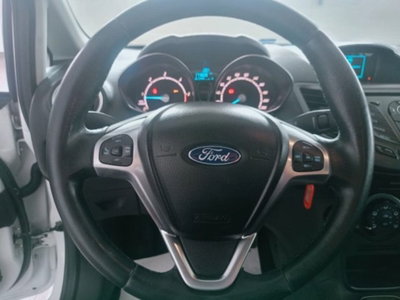 Ford Fiesta 1.5 TDCi 75CV 3 porte (14)