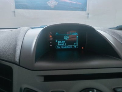 Ford Fiesta 1.5 TDCi 75CV 3 porte (20)