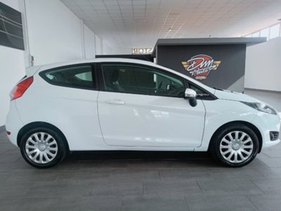 Ford Fiesta 1.5 TDCi 75CV 3 porte (4)