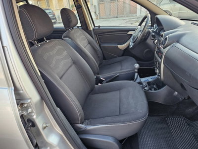 Dacia Sandero Stepway 1.5 dCi 70CV (13)