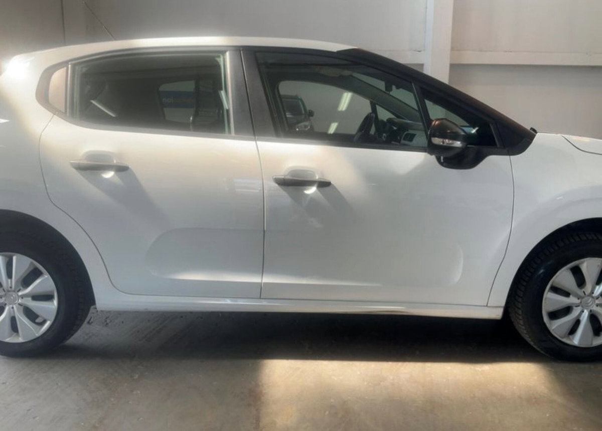 Citroen C3 PureTech 83 S&S Feel (8)
