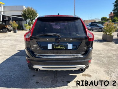 Volvo XC60 D4 AWD Geartronic Summum (4)