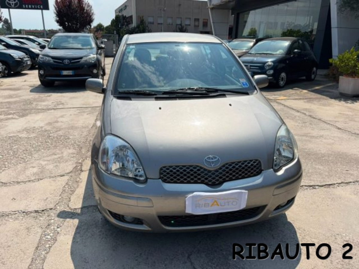 Toyota Yaris 16V cat 5 porte Sol (10)