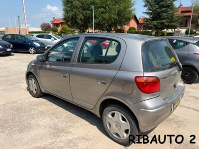 Toyota Yaris 16V cat 5 porte Sol (13)