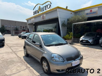 Toyota Yaris 16V cat 5 porte Sol (3)