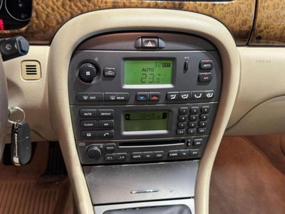 Jaguar X-Type 2.5 V6 24V cat Executive (10)