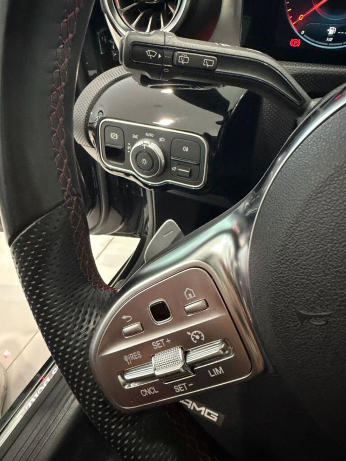 Mercedes-Benz Classe A 200 d AMG Line Premium Plus auto (11)