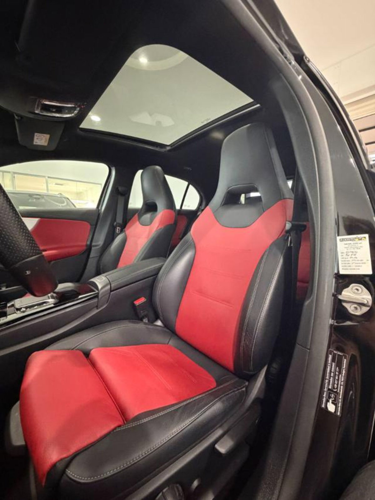 Mercedes-Benz Classe A 200 d AMG Line Premium Plus auto (9)