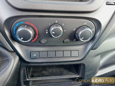 Iveco Daily Furgone 33S16HV 2.3 HPT PC-TN Furgone (19)