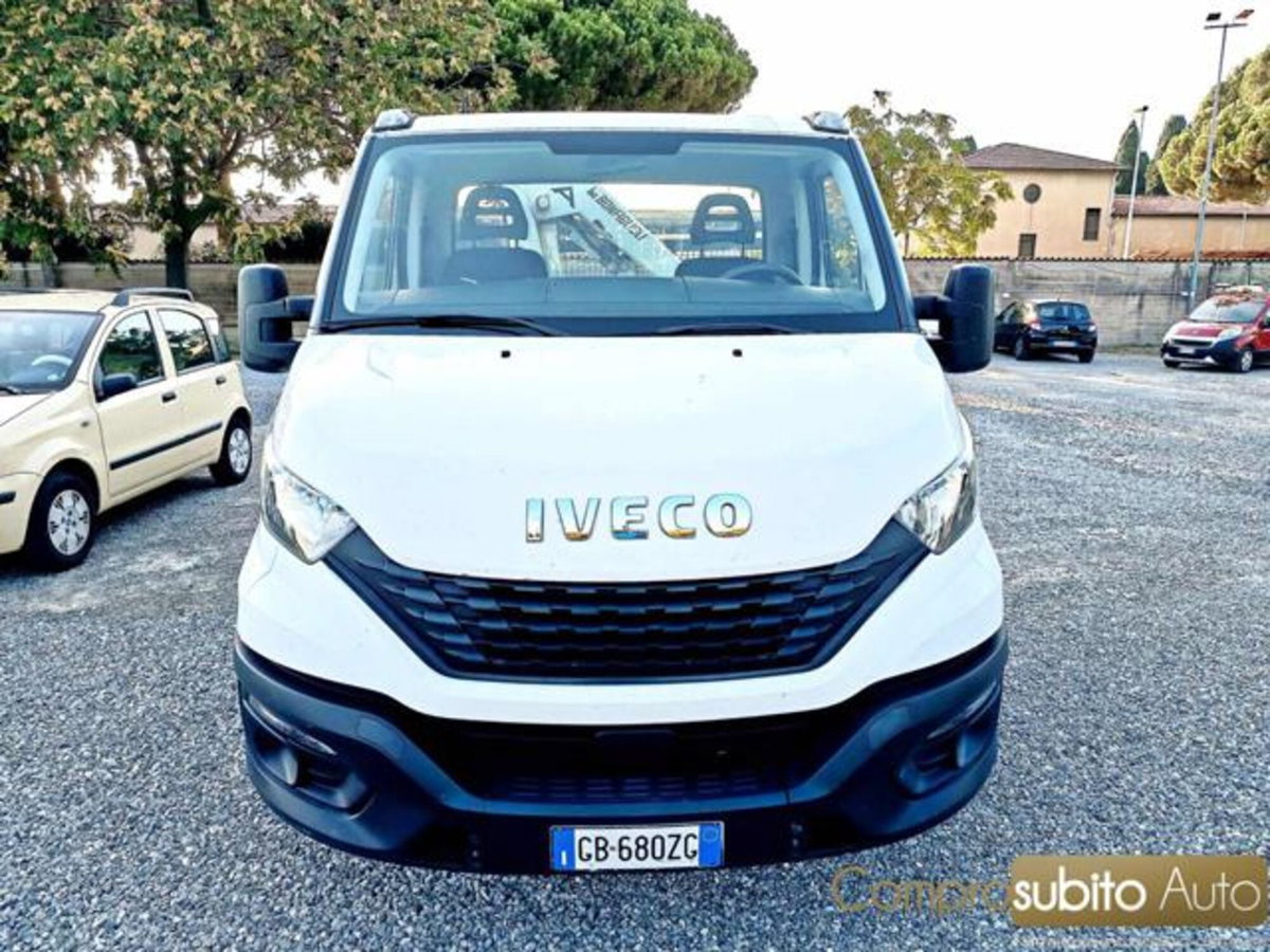 Iveco Daily Furgone 33S16HV 2.3 HPT PC-TN Furgone (3)