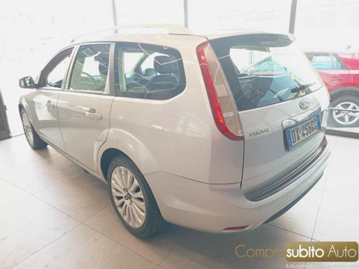 Ford Focus Station Wagon 1.6 TDCi (110CV) SW Tit. DPF (11)