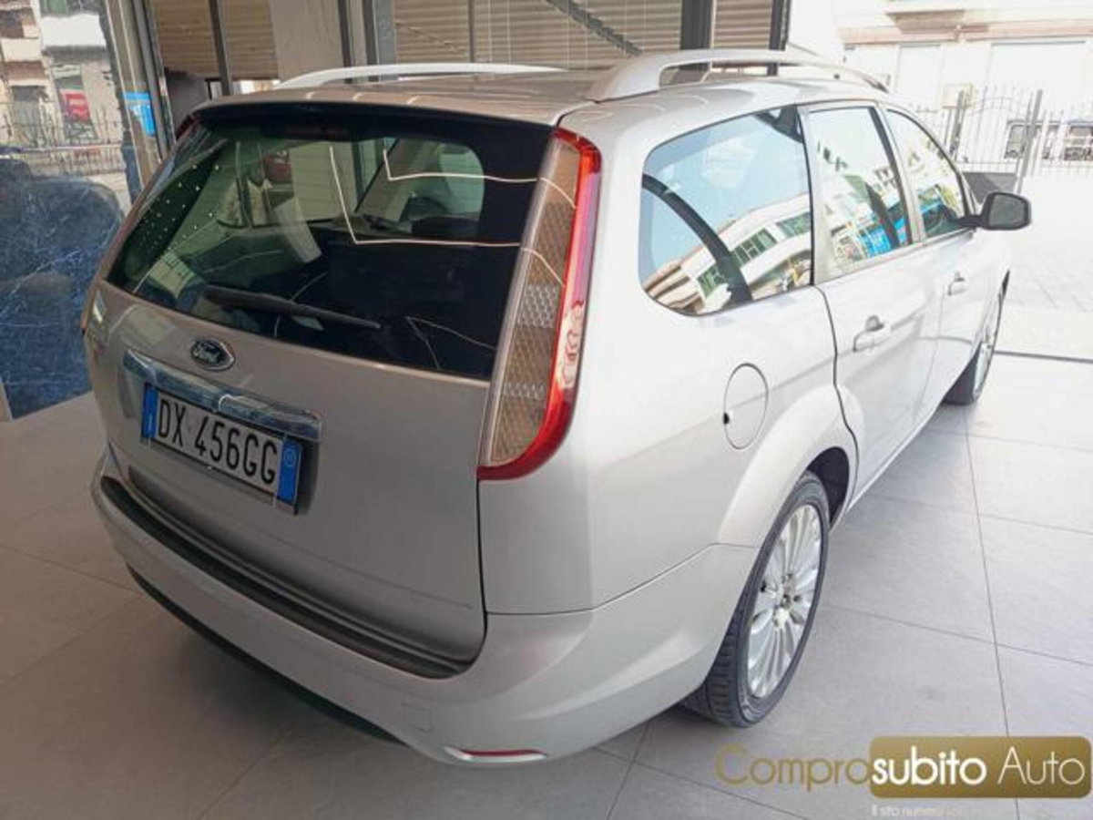 Ford Focus Station Wagon 1.6 TDCi (110CV) SW Tit. DPF (4)