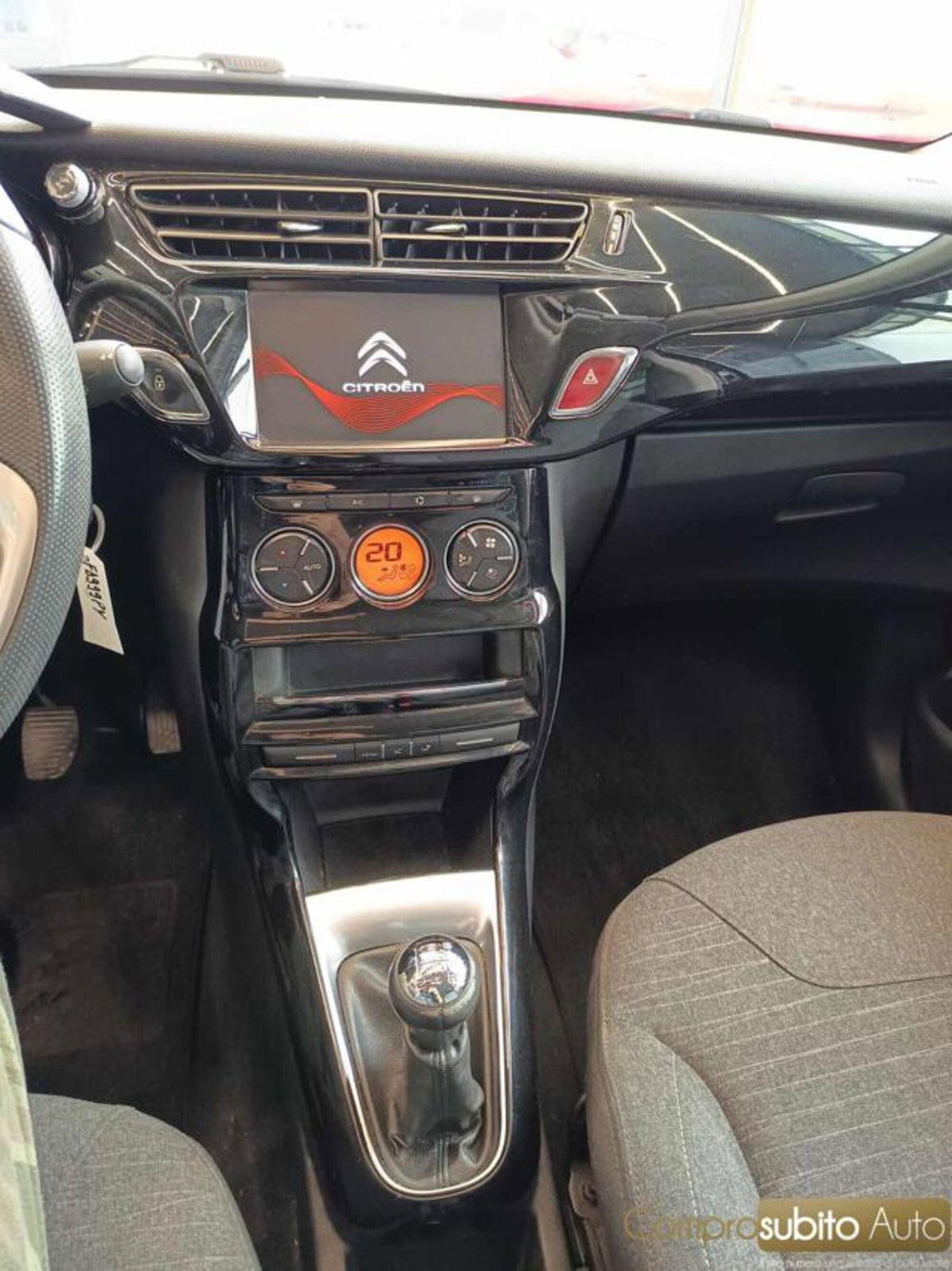 Citroen C3 BlueHDi 75 Live Edition (9)