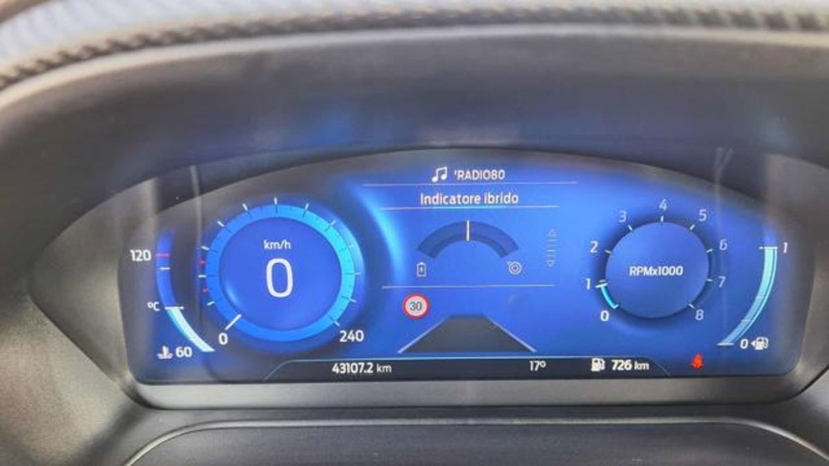 Ford Puma 1.0 EcoBoost Hybrid 125 CV S&S ST-Line Design 2 (16)