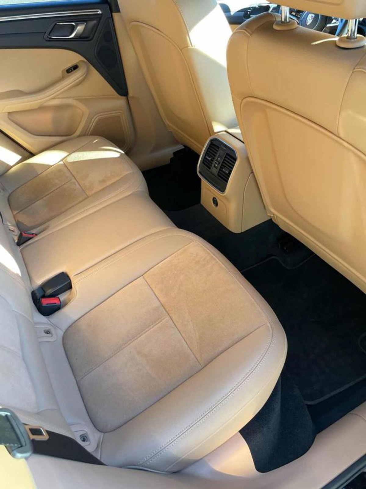 Porsche Macan 2.0 (14)