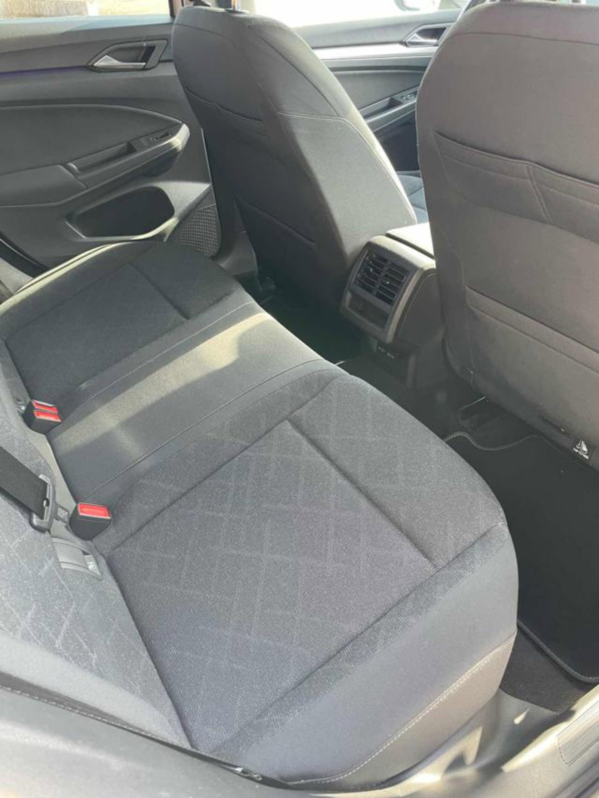 Volkswagen Golf 1.5 TGI DSG Life (12)