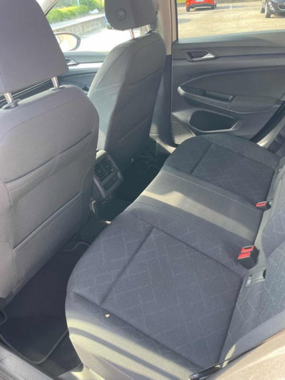 Volkswagen Golf 1.5 TGI DSG Life (13)