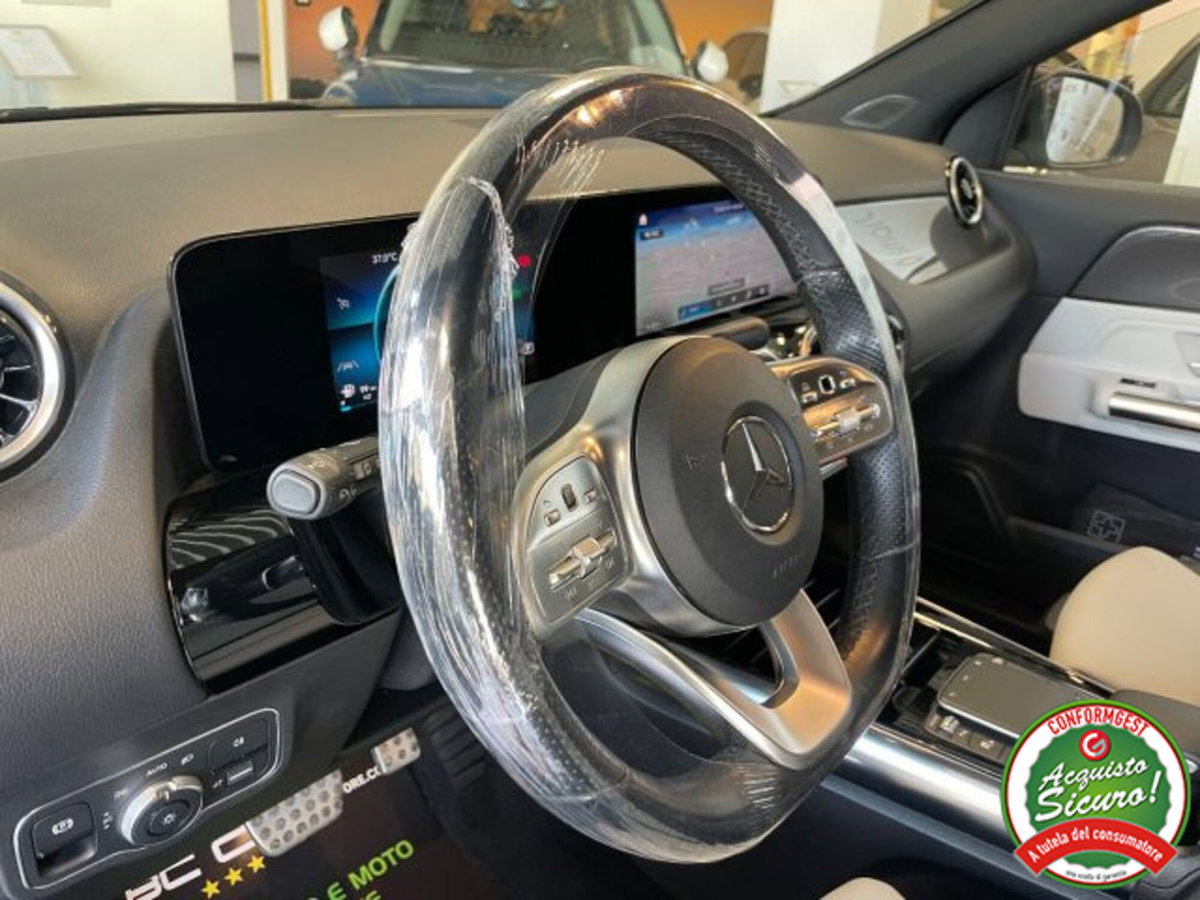 Mercedes-Benz GLA SUV 220 d AMG Line Premium Plus 4matic auto (18)