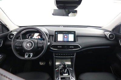 Mg EHS Plug-in Hybrid Exclusive (4)